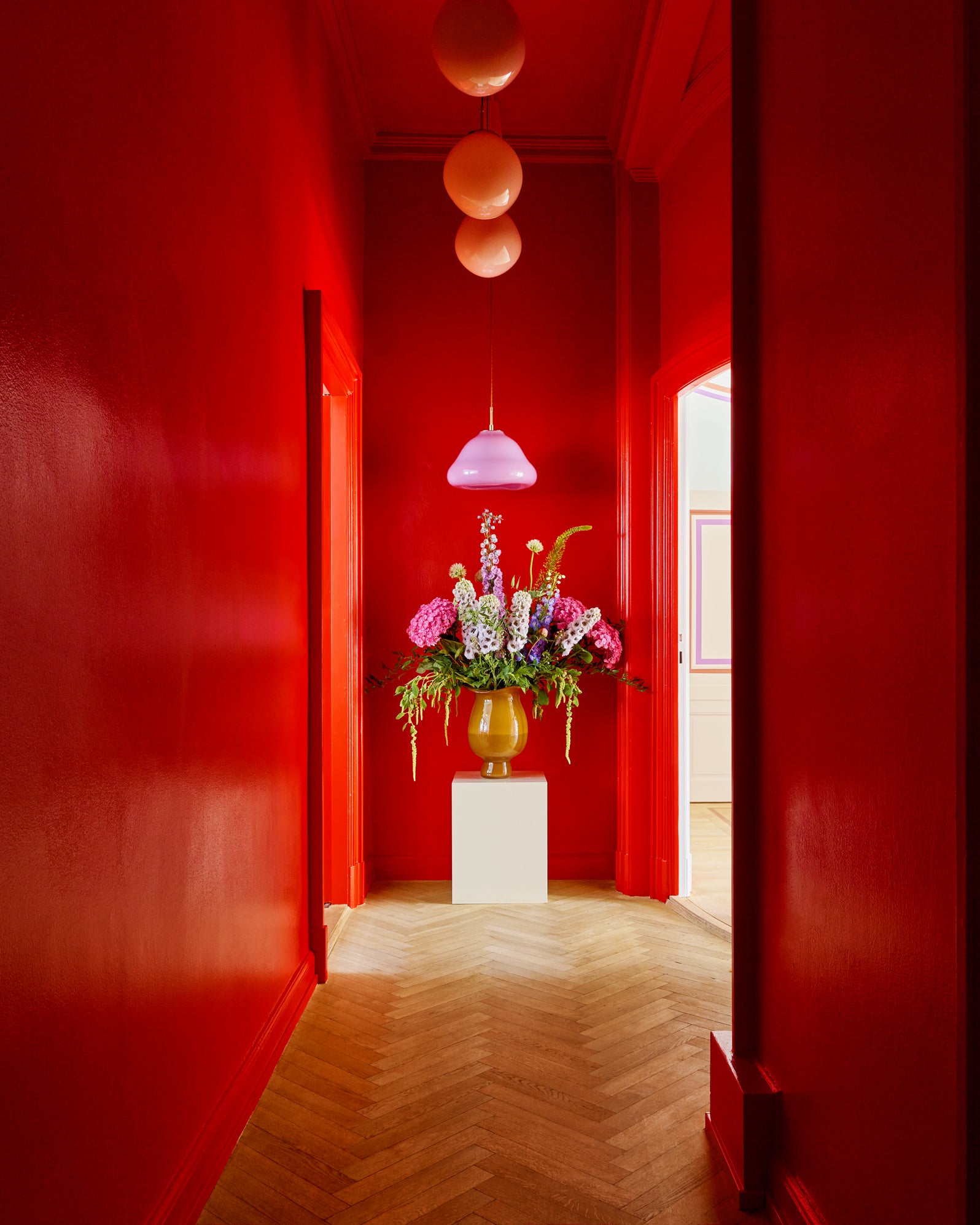 The Vase Mega
